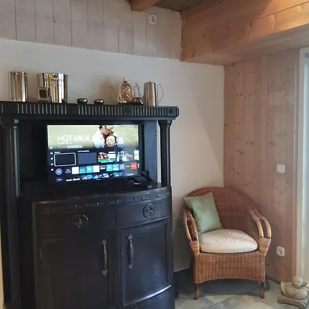 Auf Dem Land In Huenfeld-molzbach Hünfeld